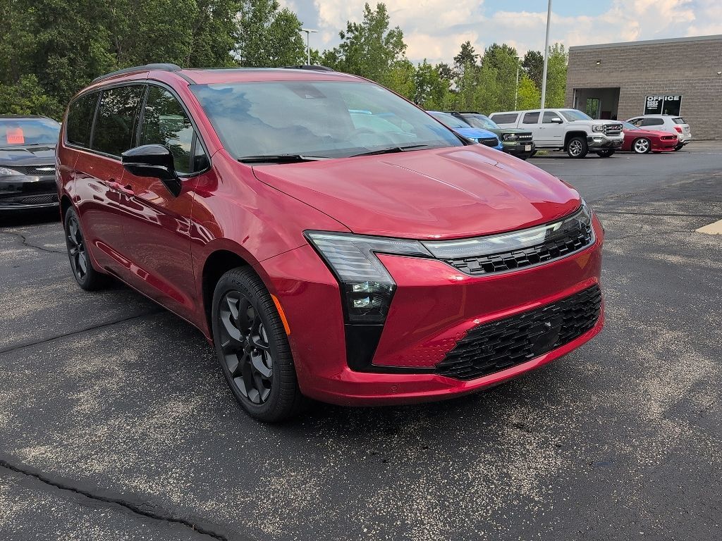 2027 CHRYSLER Pacifica