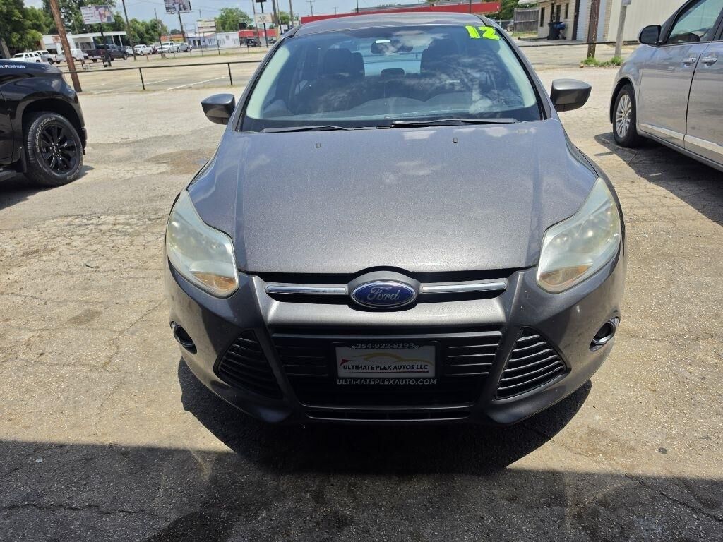 2012 FORD Focus