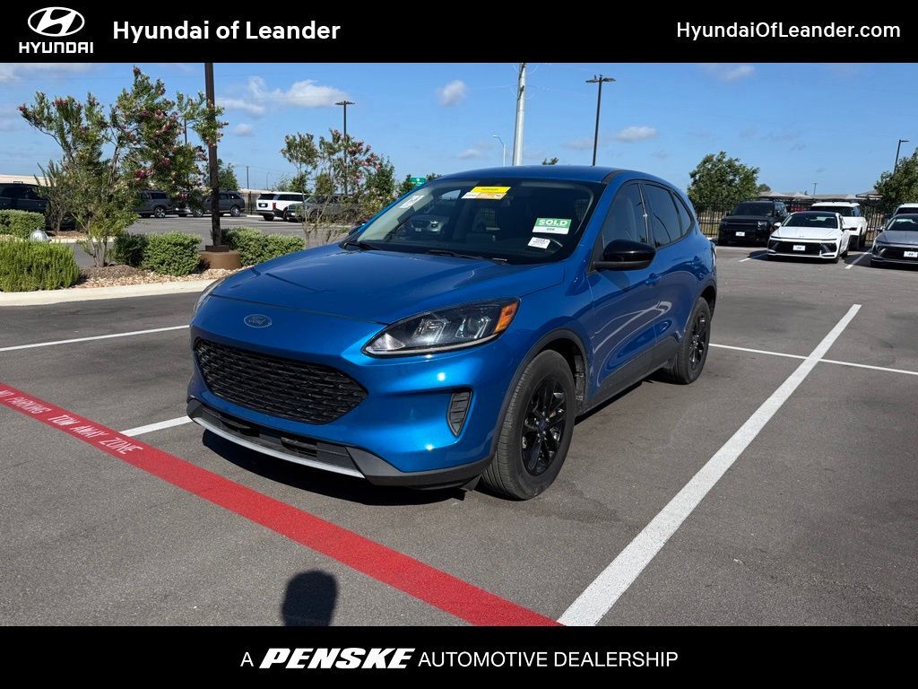 2020 FORD Escape