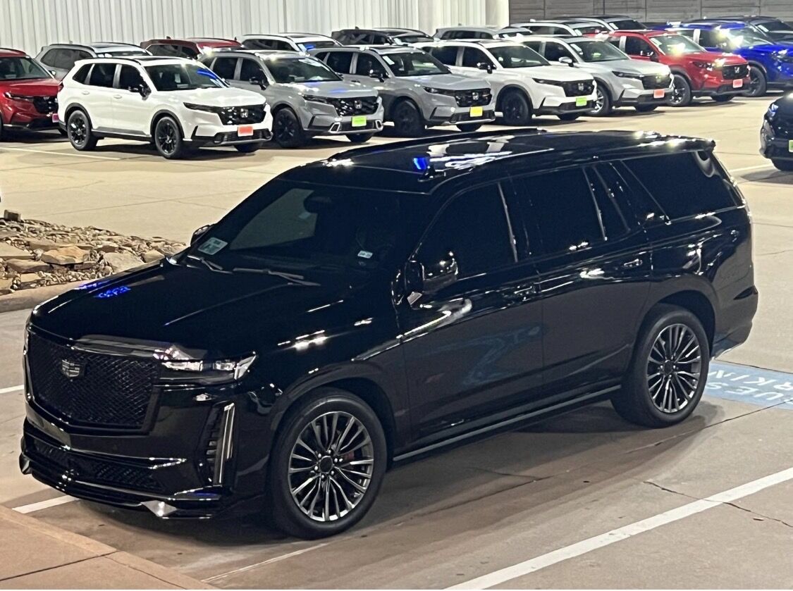2024 CADILLAC Escalade