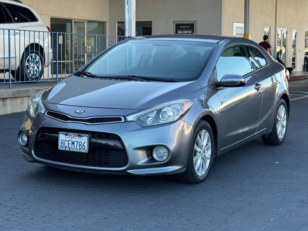 2016 KIA Forte Koup