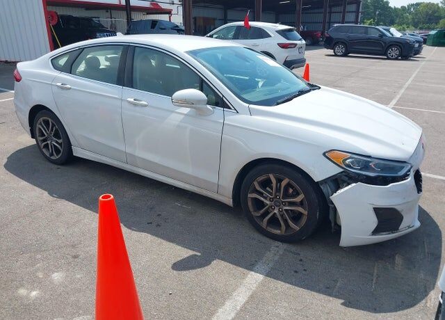 2019 FORD Fusion