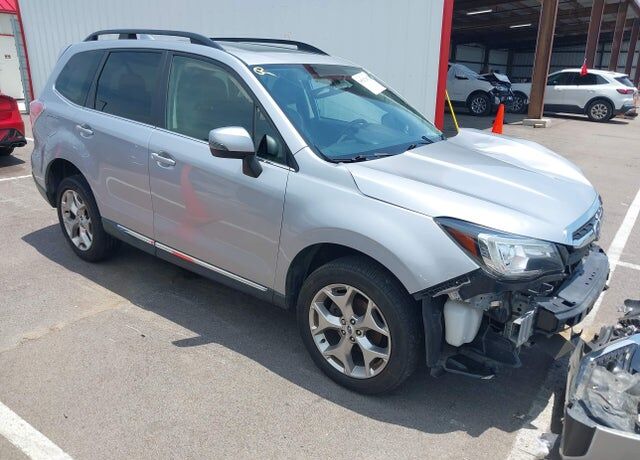 2017 SUBARU Forester