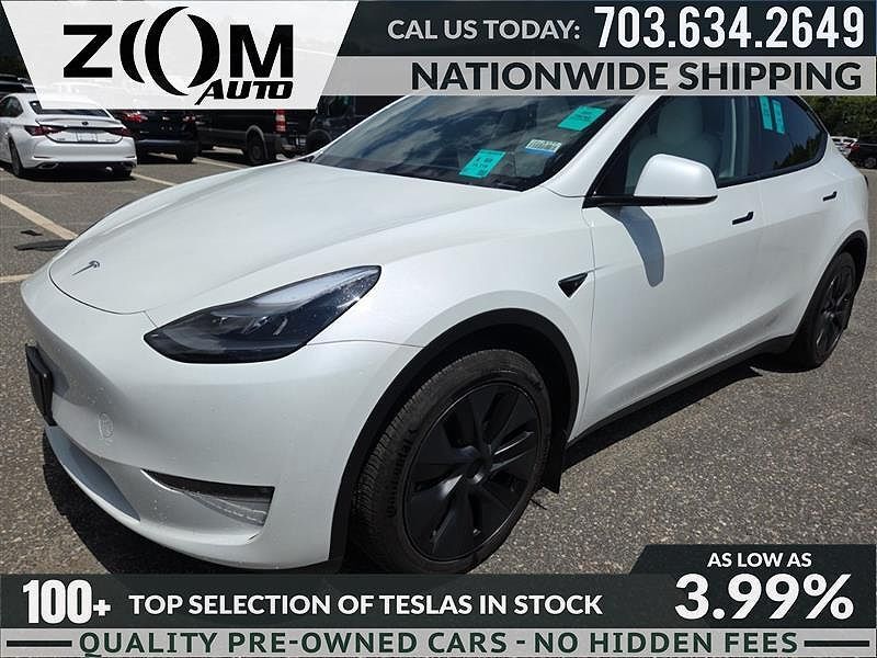 2024 TESLA Model Y