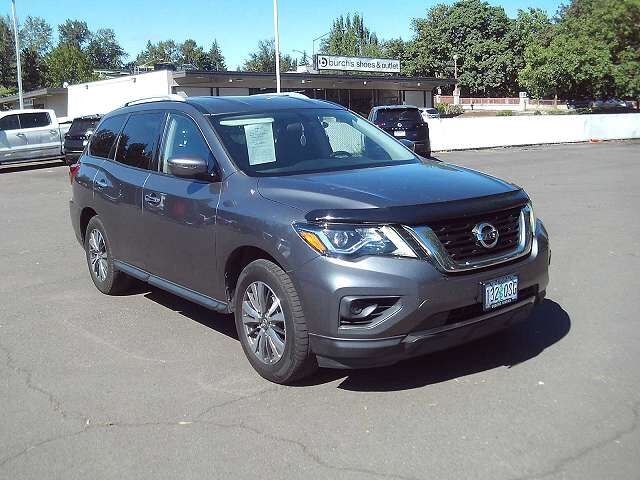 2020 NISSAN Pathfinder