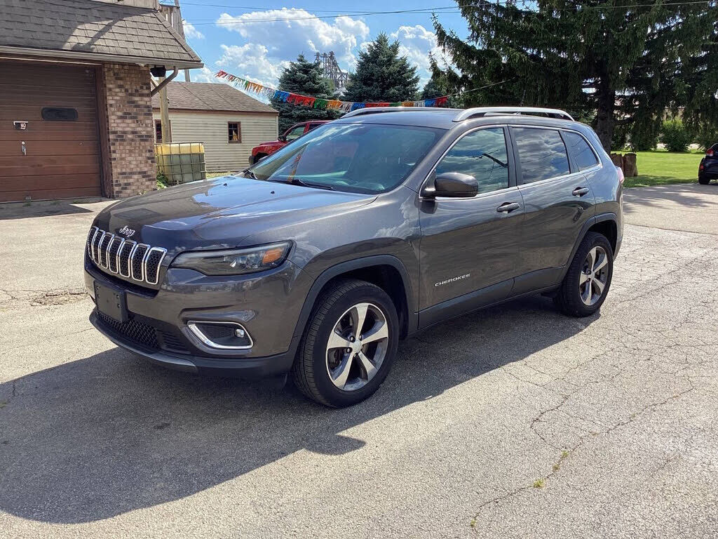 2019 JEEP Cherokee