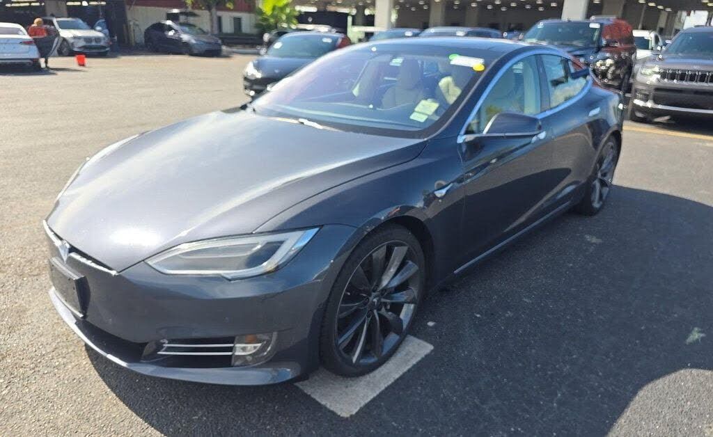 2017 TESLA Model S