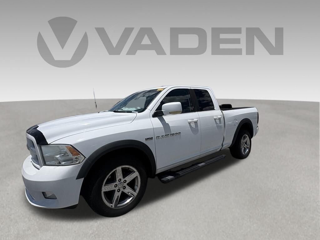 2012 DODGE Ram