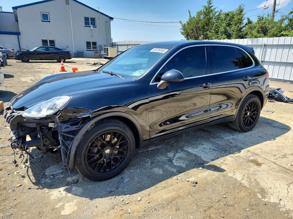 2014 PORSCHE Cayenne