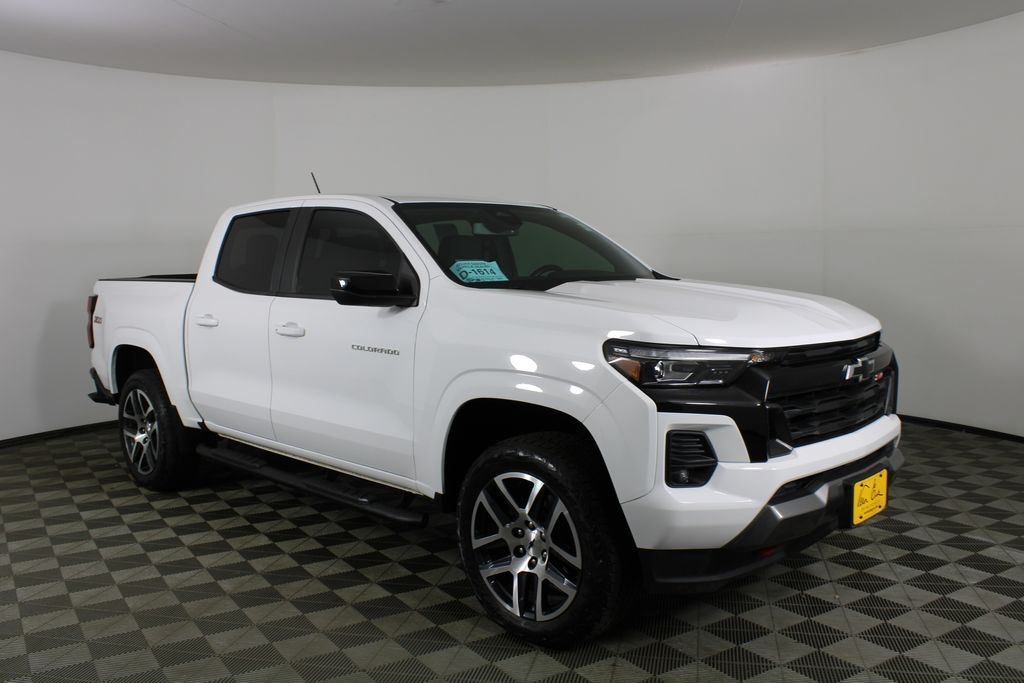 2024 CHEVROLET Colorado