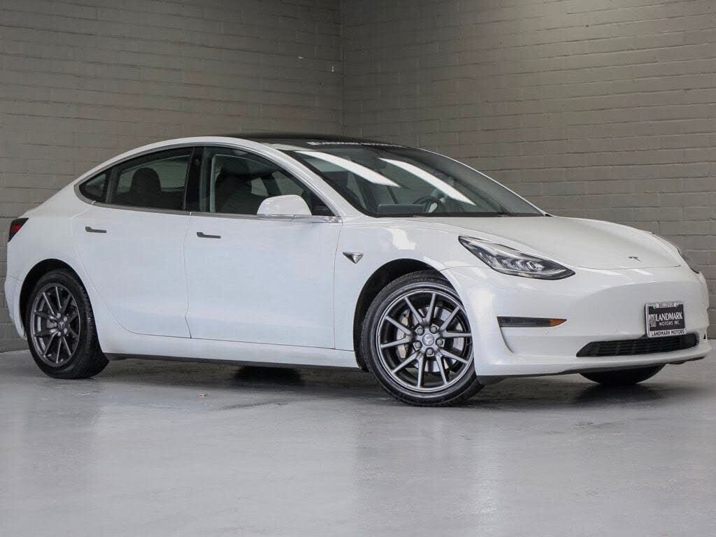 2020 TESLA Model 3