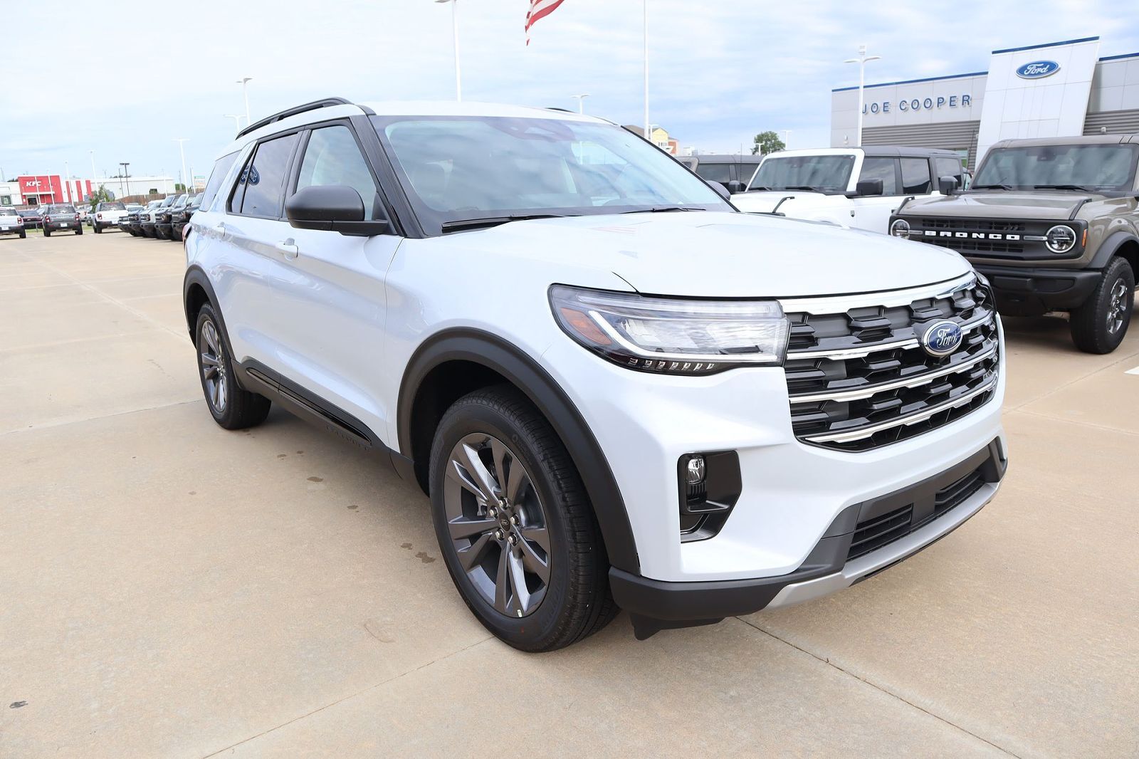 2026 FORD Explorer