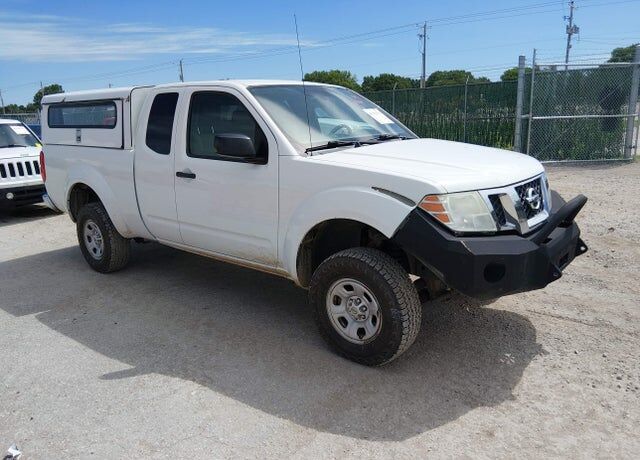 2015 NISSAN Frontier