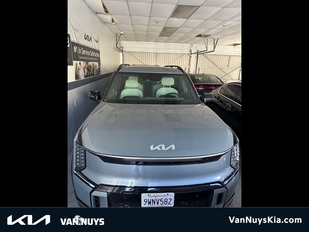 2025 KIA EV9