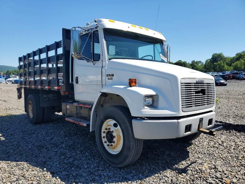2003 FREIGHTLINER FL70