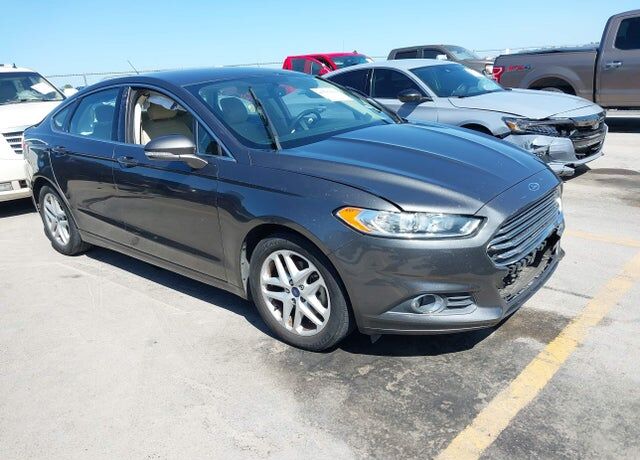 2015 FORD Fusion