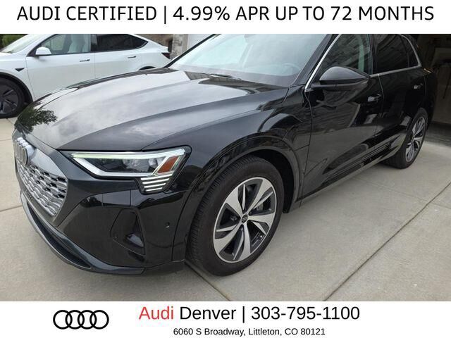 2024 AUDI Q8