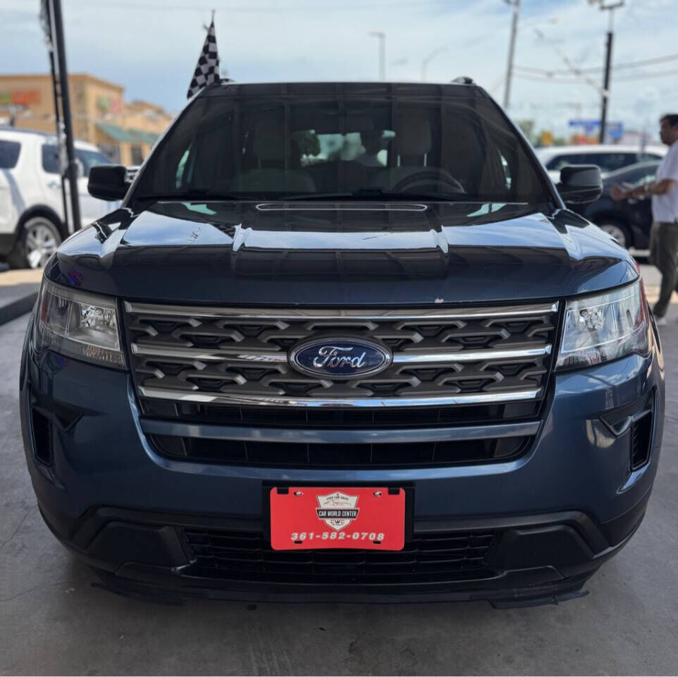 2018 FORD Explorer