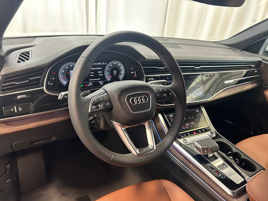 2026 Audi Q8