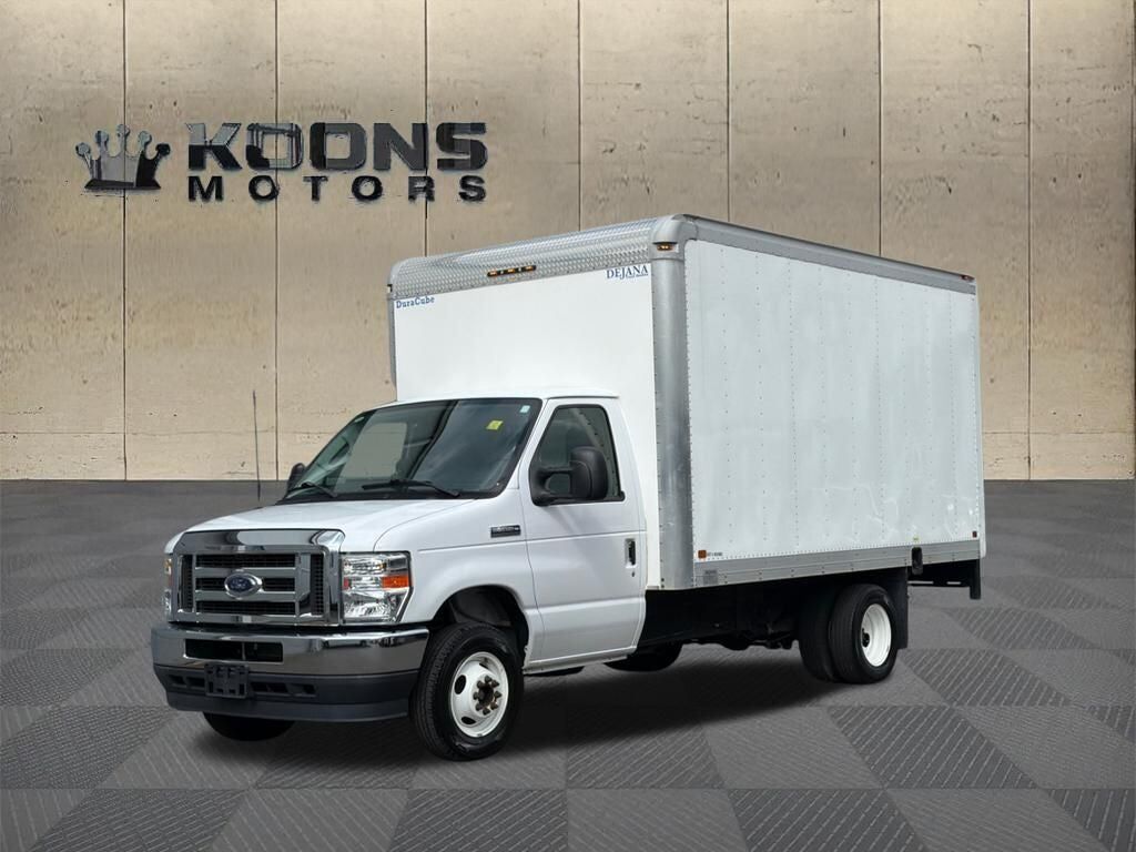 2023 FORD E-350
