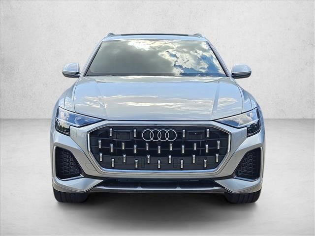 2025 Audi Q8