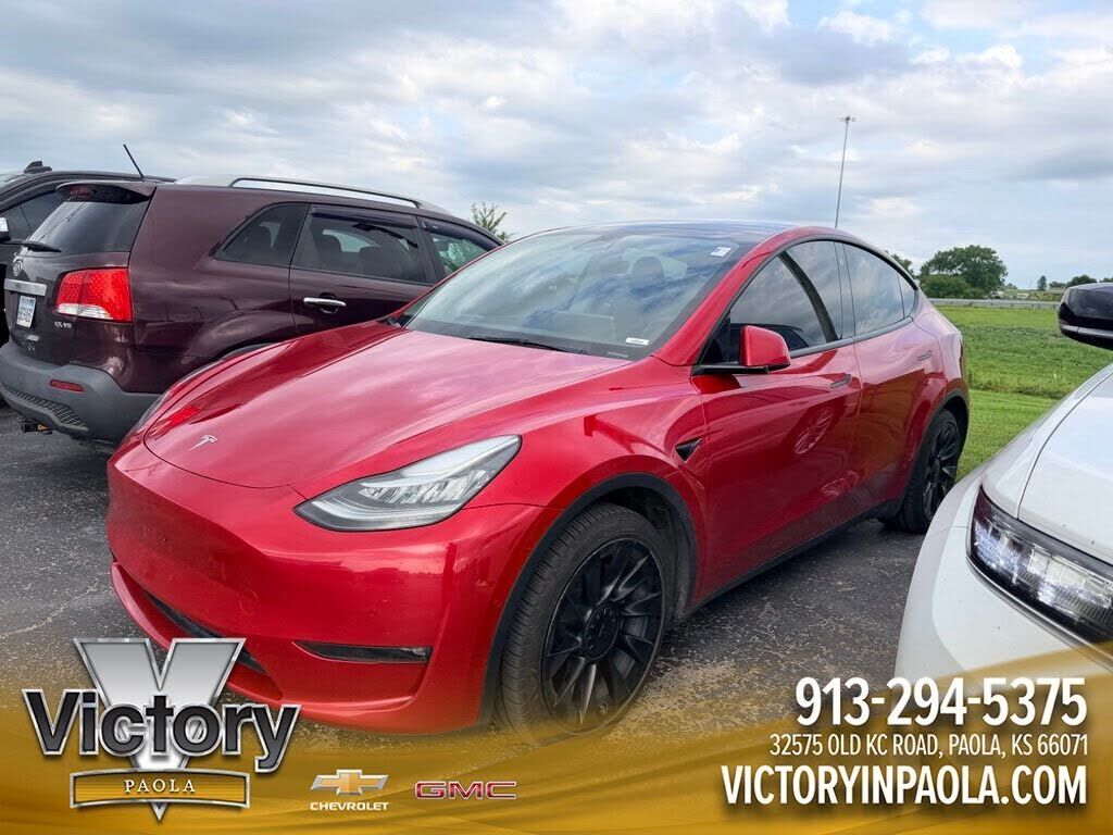 2022 TESLA Model Y