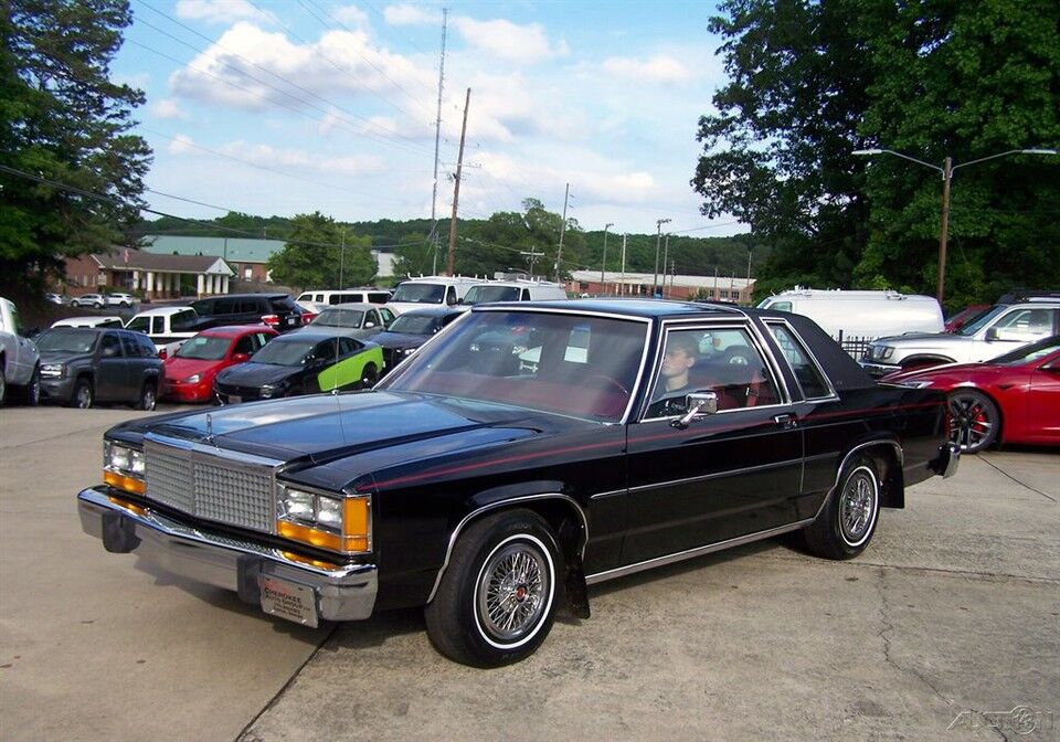 1981 FORD LTD
