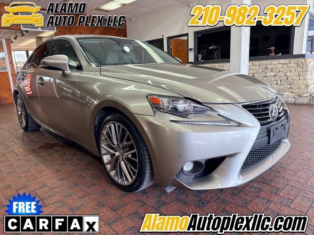 2015 LEXUS IS