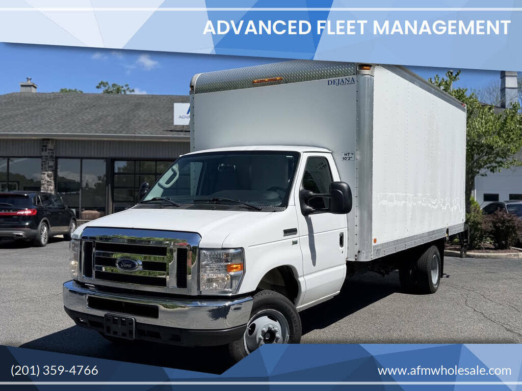 2019 FORD E-350