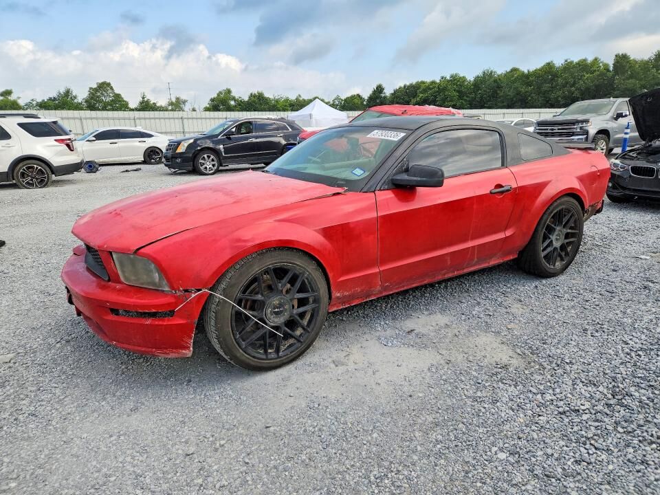 2005 FORD Mustang