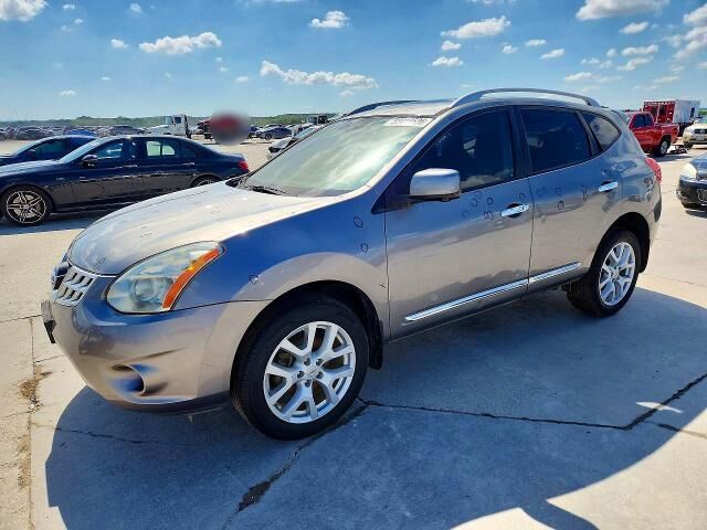 2013 NISSAN Rogue