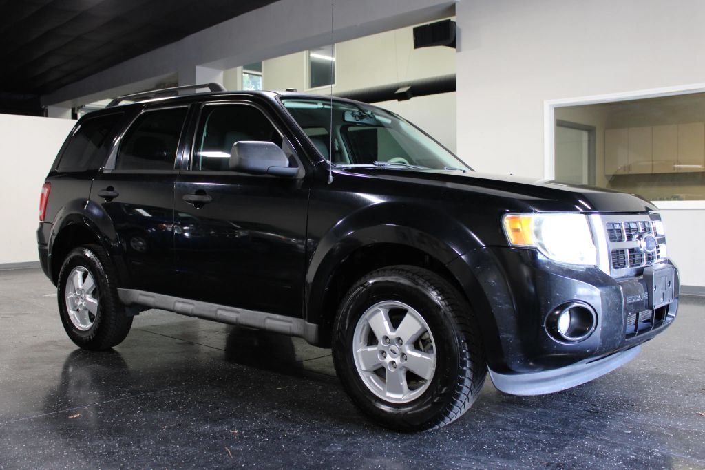 2009 FORD Escape