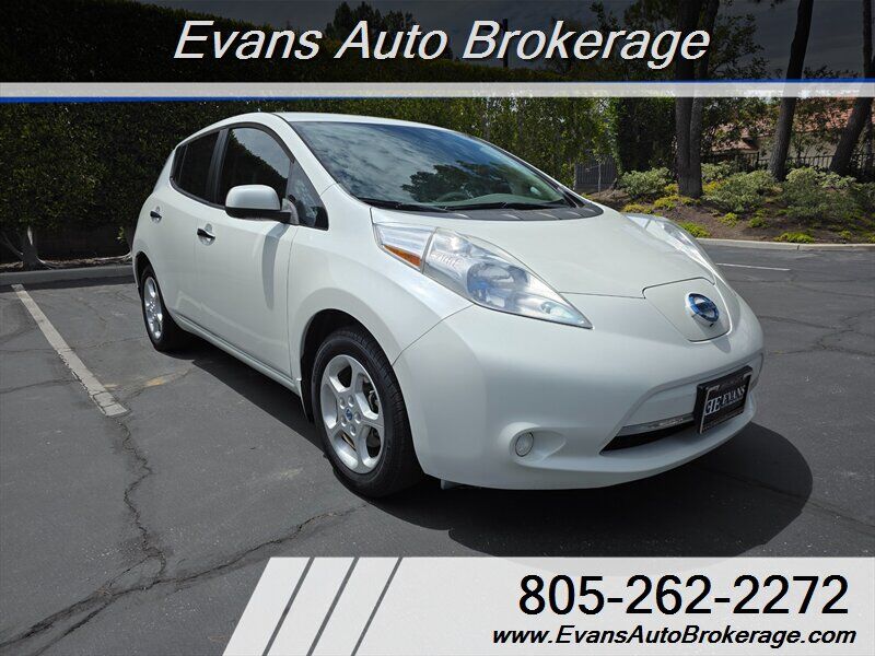 2013 NISSAN Leaf