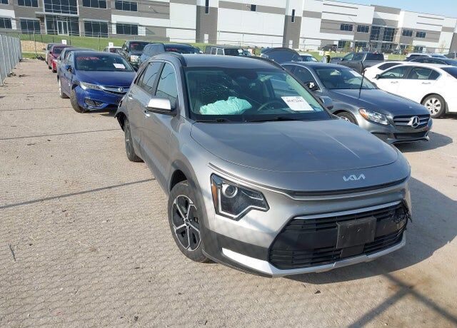 2024 KIA Niro