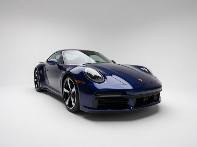 2025 PORSCHE 911