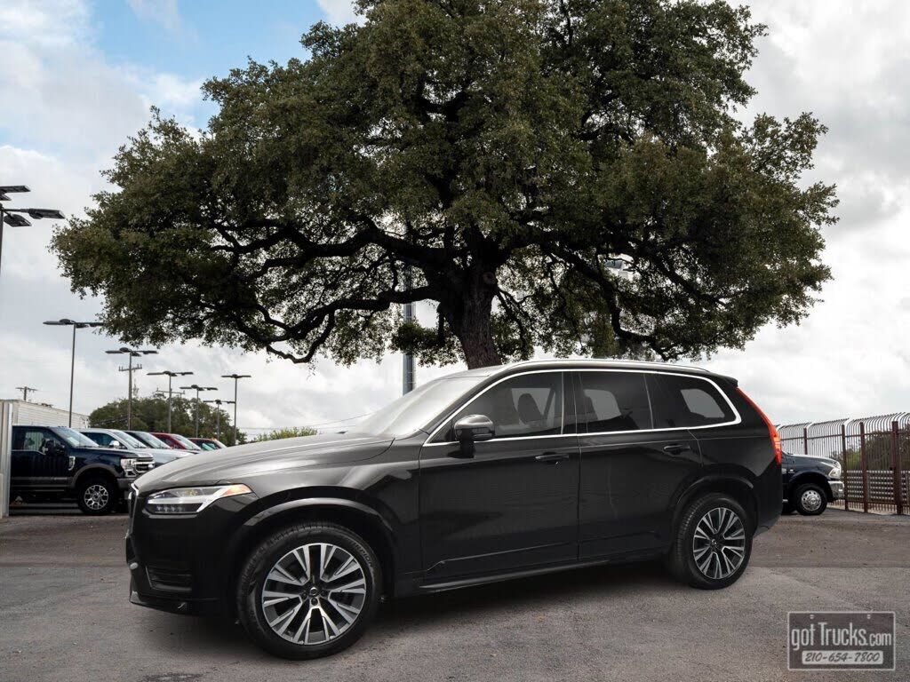 2021 VOLVO XC90