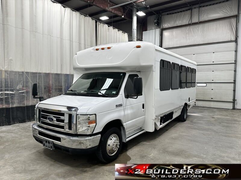 Ford E-450