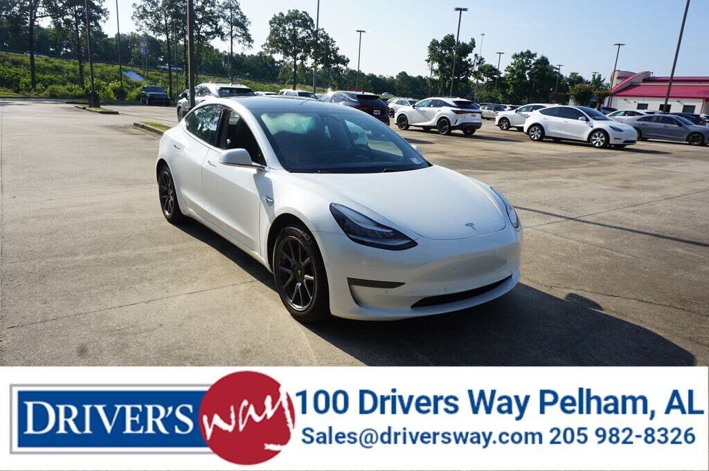 2020 TESLA Model 3