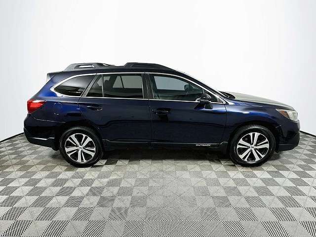 2018 SUBARU Outback