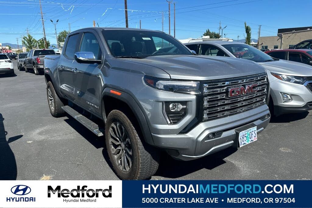 2024 GMC Canyon