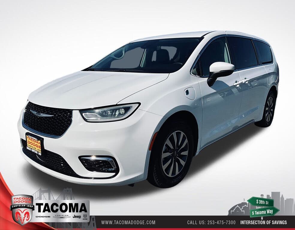 2023 CHRYSLER Pacifica