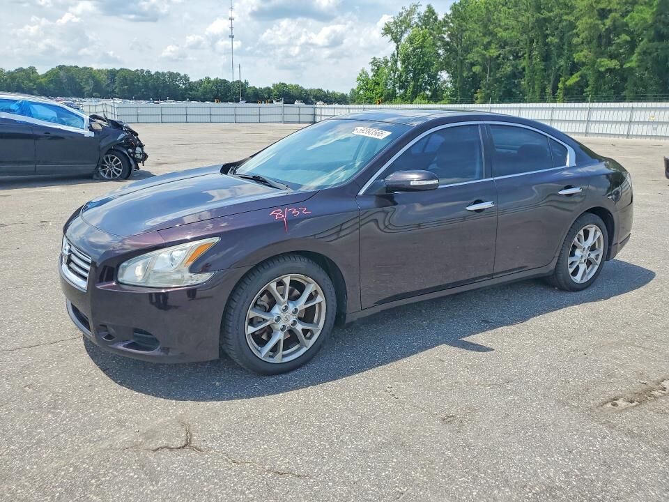 2012 NISSAN Maxima