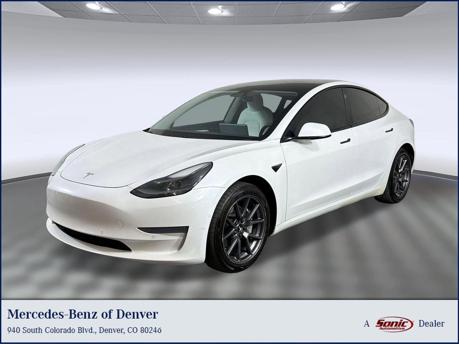 2021 TESLA Model 3