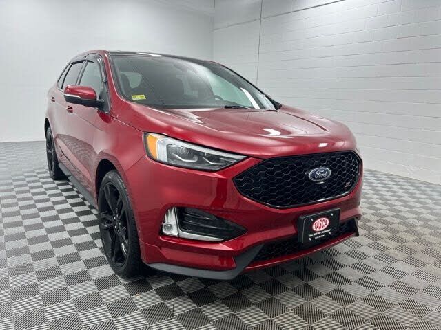 2023 FORD Edge
