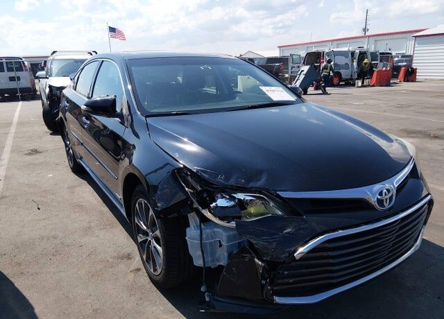 2016 TOYOTA Avalon