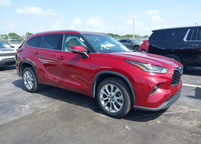 2023 TOYOTA Highlander