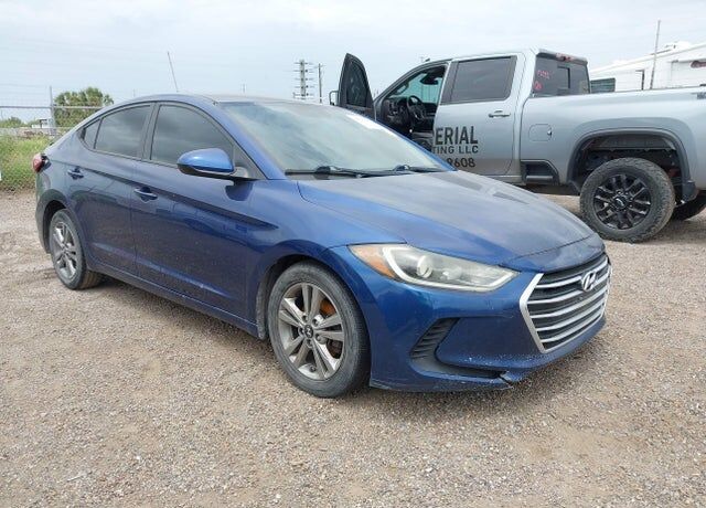 2017 HYUNDAI Elantra
