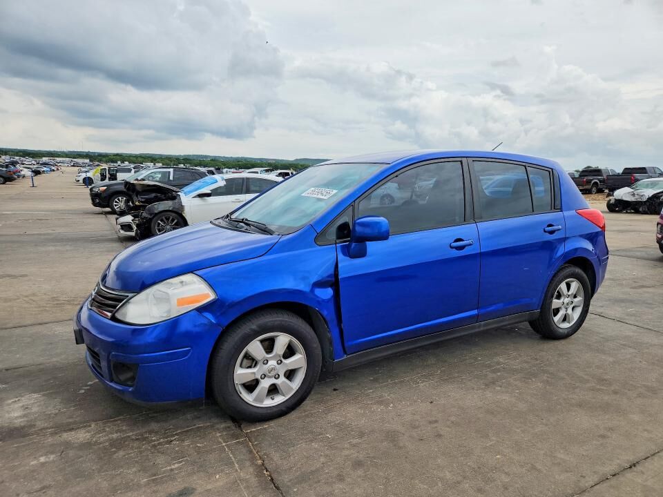 2012 NISSAN Versa