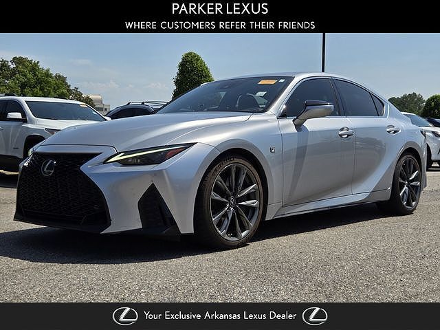 2022 LEXUS IS