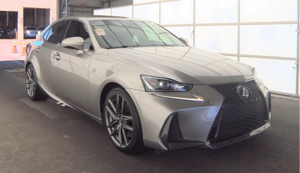 2018 LEXUS IS
